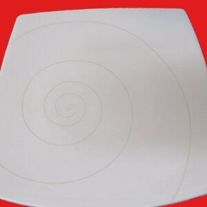 Mikasa Dinner Plate Infinity Silver